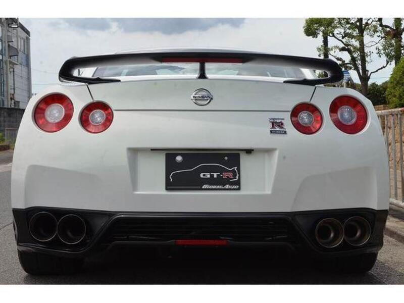GT-R