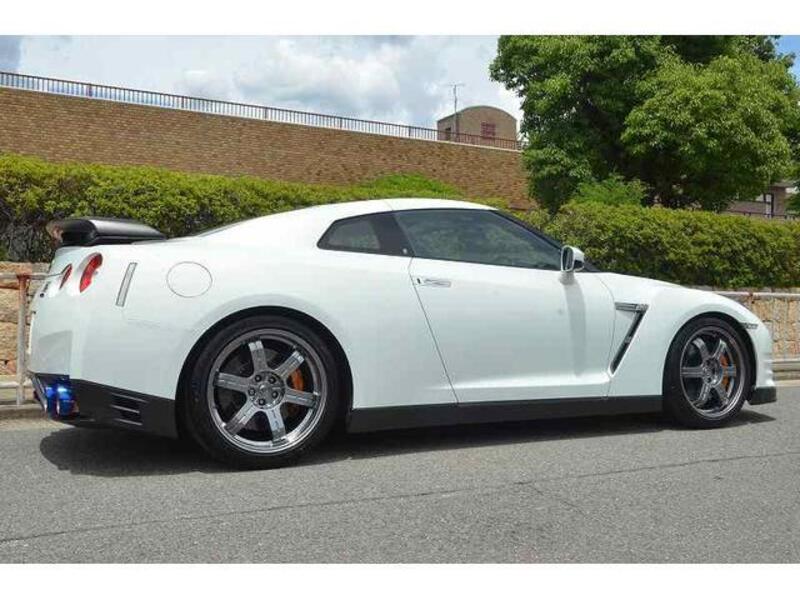 GT-R