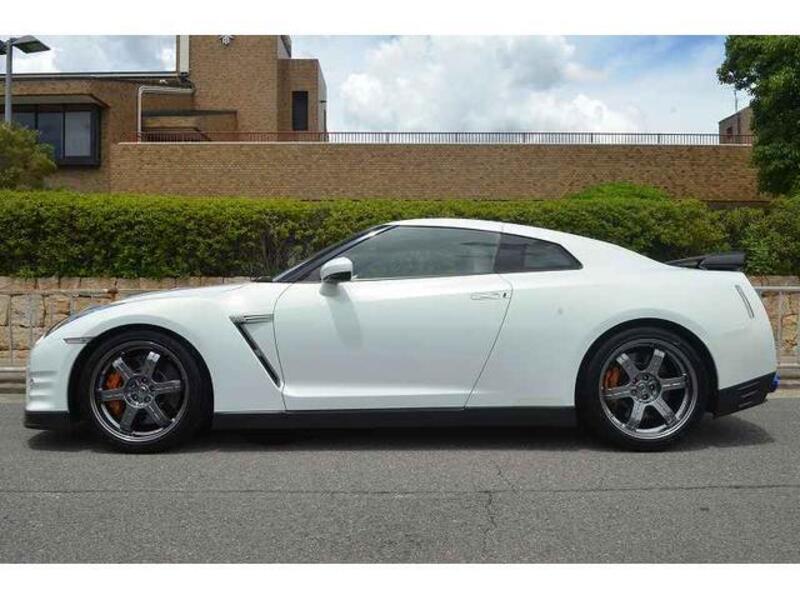 GT-R