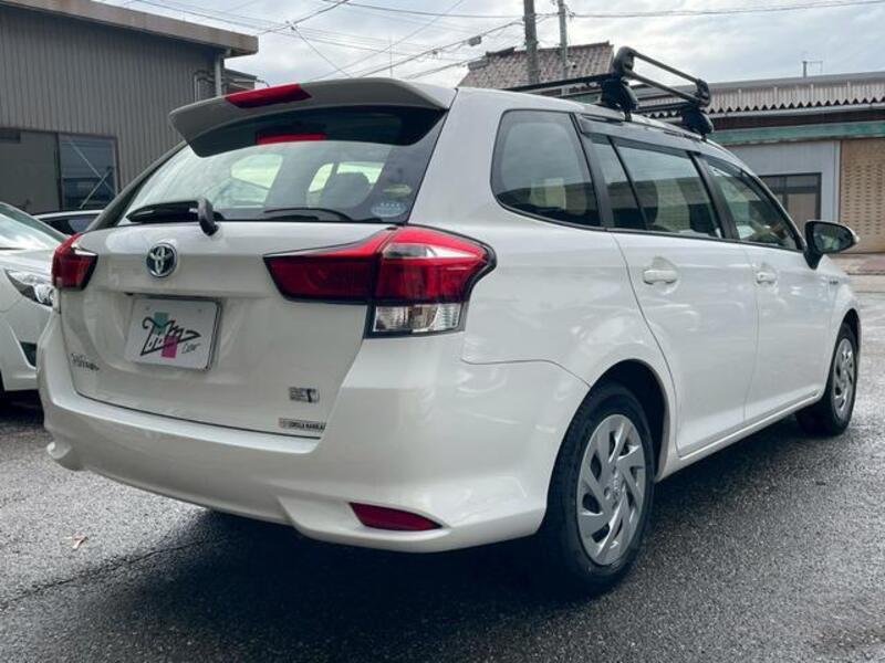 COROLLA FIELDER