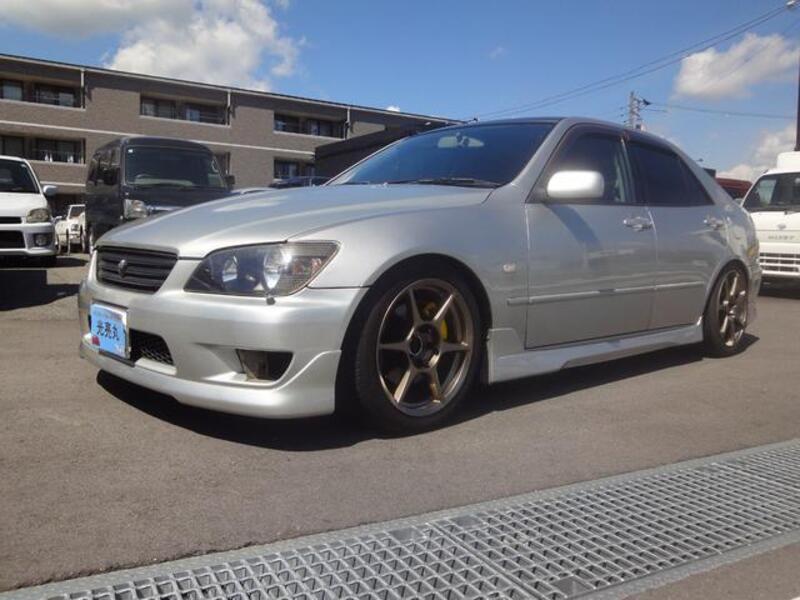 TOYOTA ALTEZZA