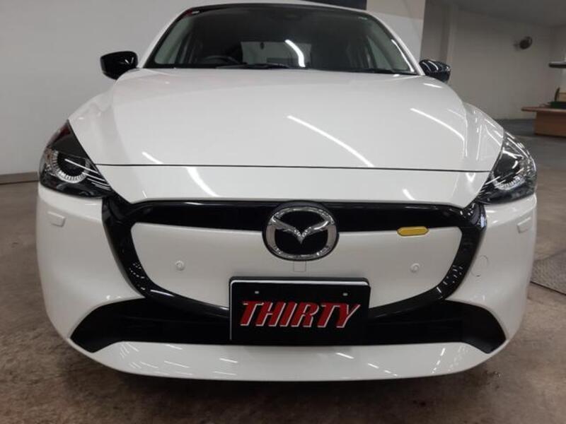 MAZDA2