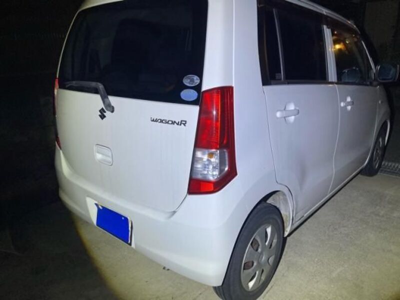 WAGON R