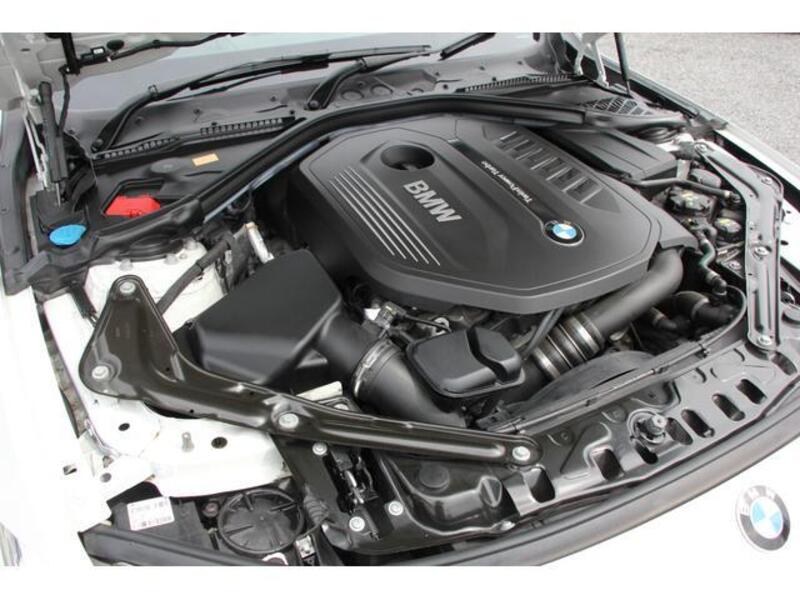 4 SERIES