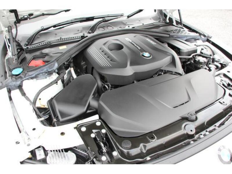 4 SERIES