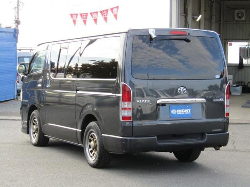 HIACE VAN