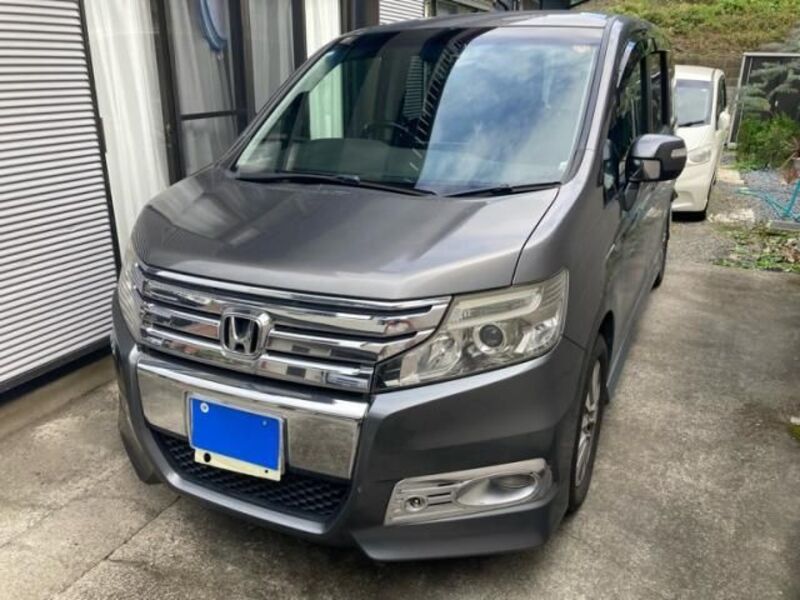 HONDA STEPWAGON SPADA