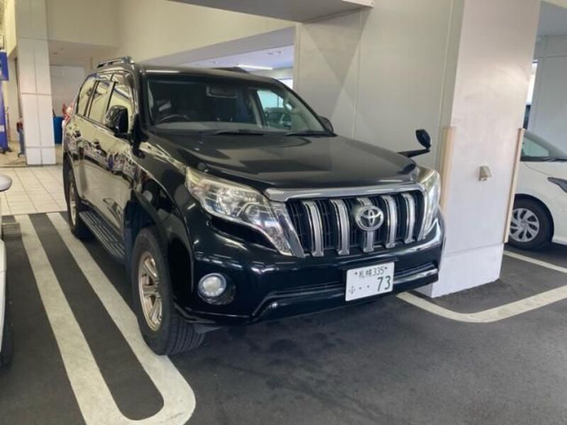 TOYOTA LAND CRUISER PRADO