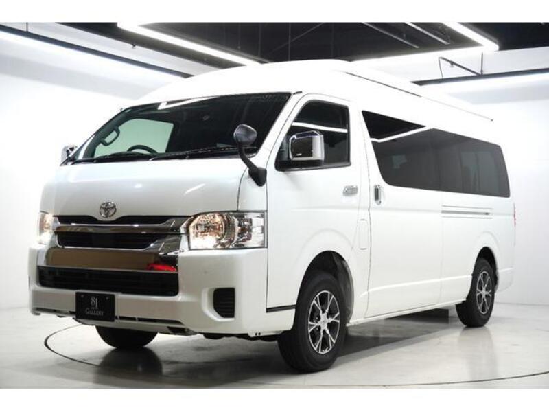 TOYOTA HIACE WAGON