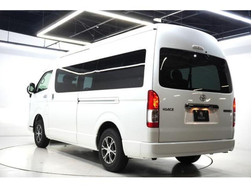 HIACE WAGON