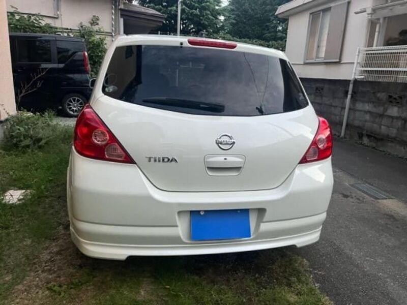 TIIDA