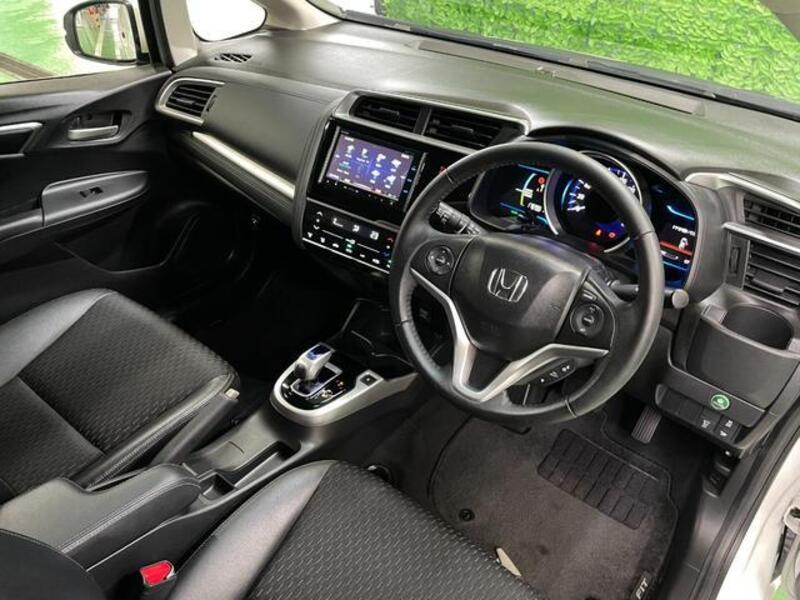 FIT HYBRID