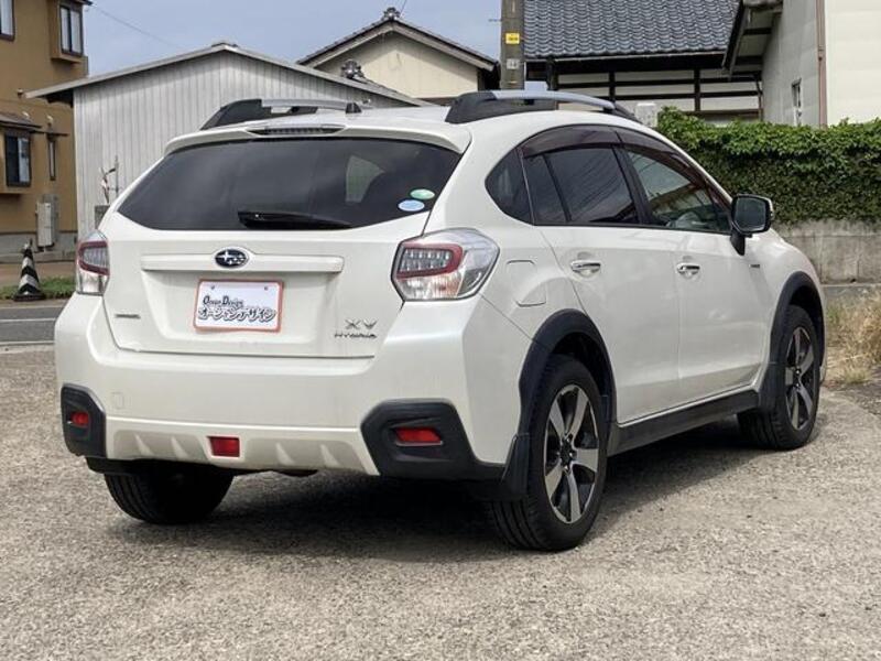 XV HYBRID