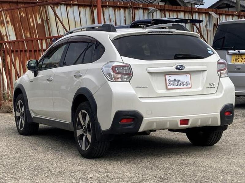 XV HYBRID