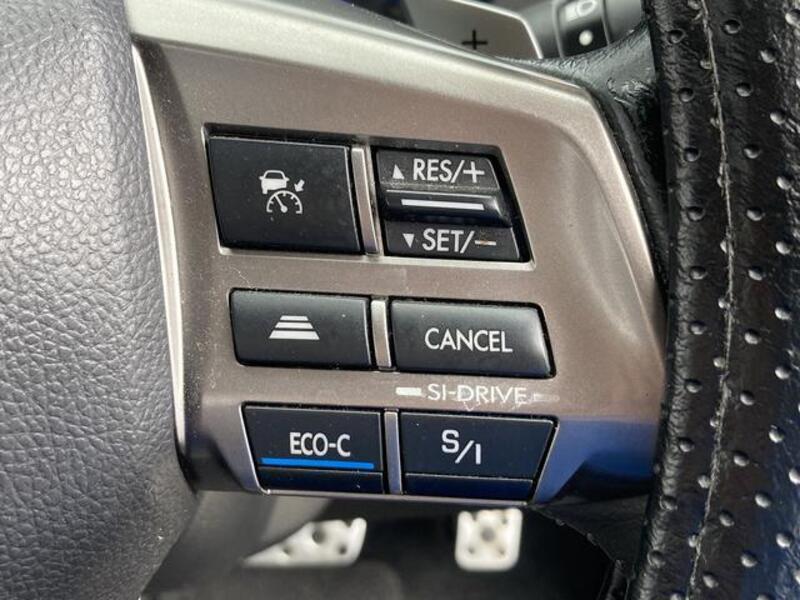 XV HYBRID