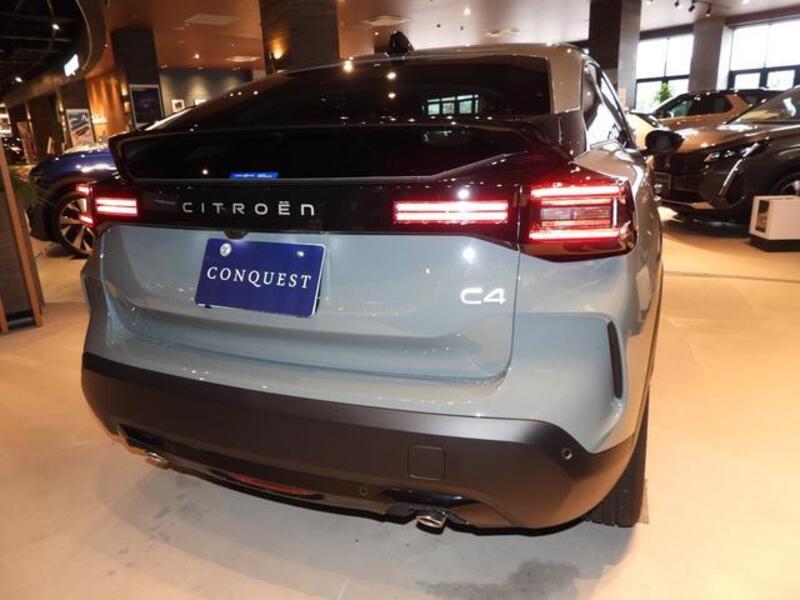 C4