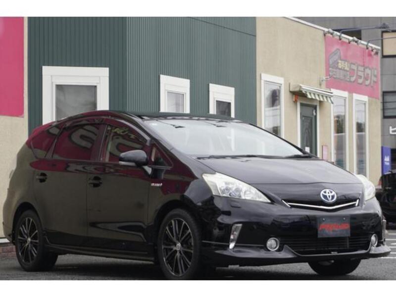 PRIUS ALPHA
