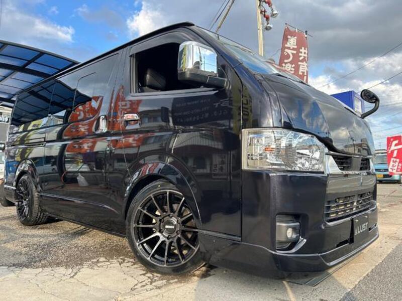 HIACE VAN