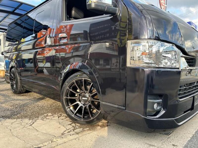 HIACE VAN