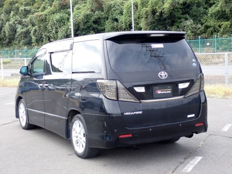 VELLFIRE