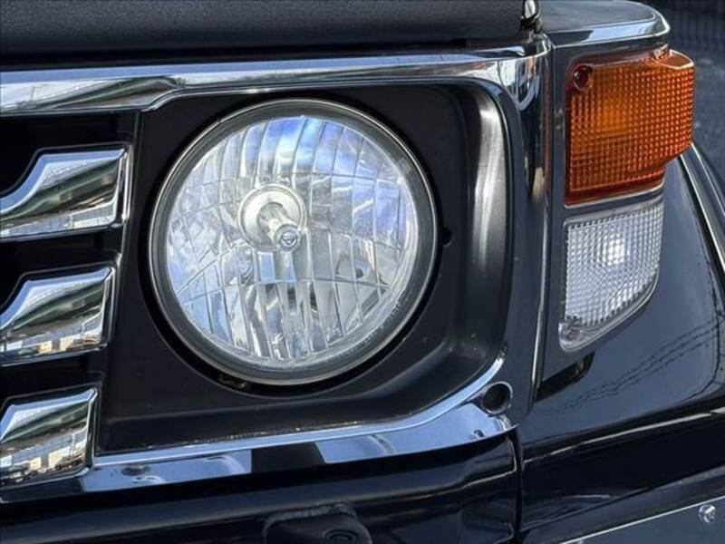 LAND CRUISER