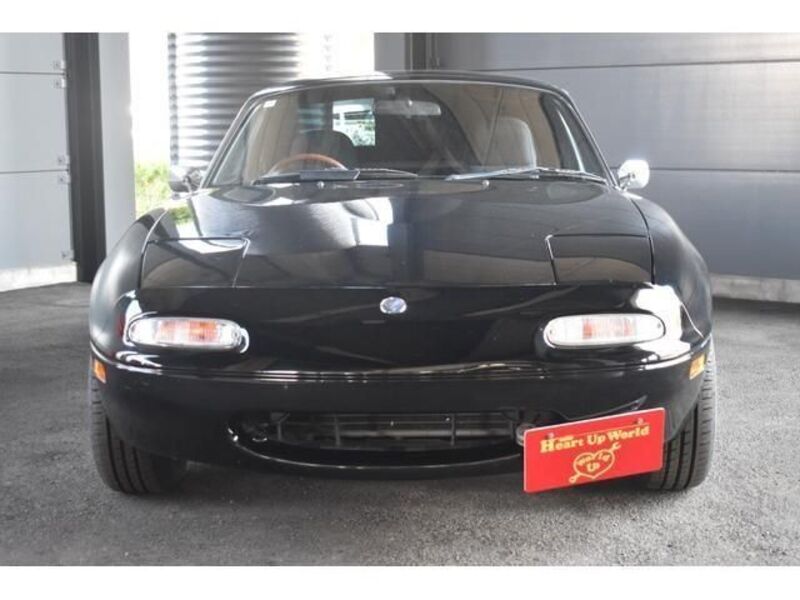 EUNOS ROADSTER
