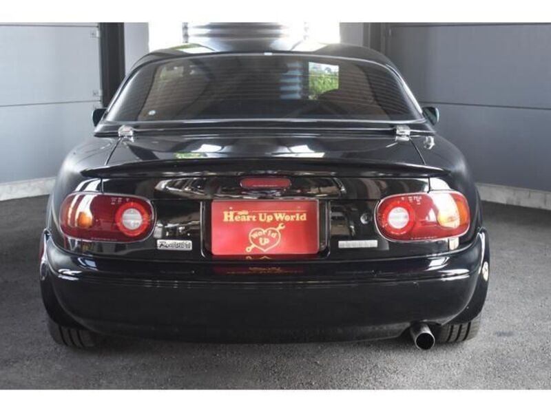 EUNOS ROADSTER