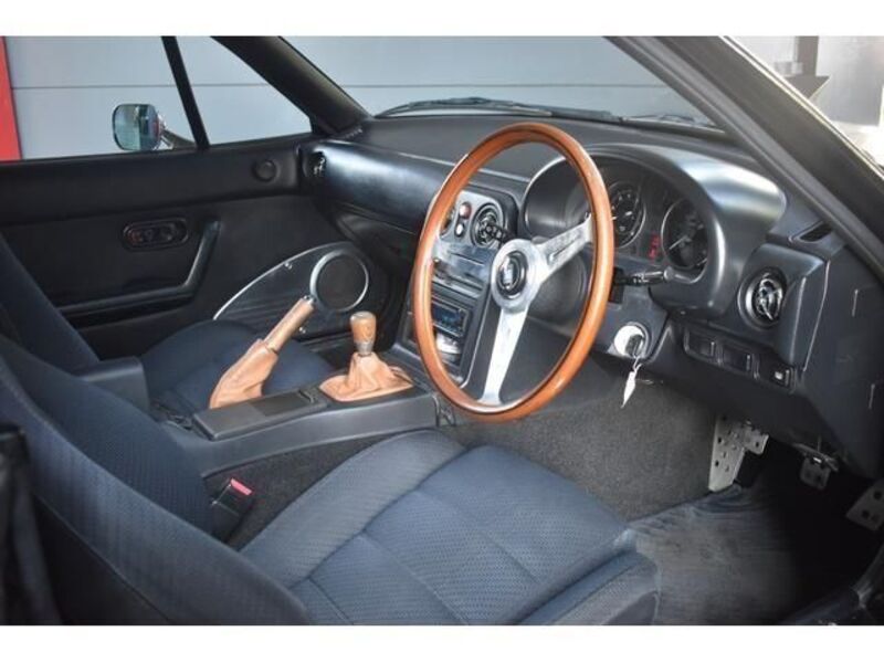 EUNOS ROADSTER