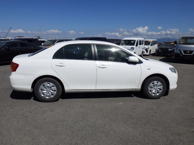 COROLLA AXIO