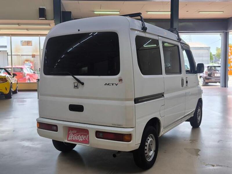 ACTY VAN