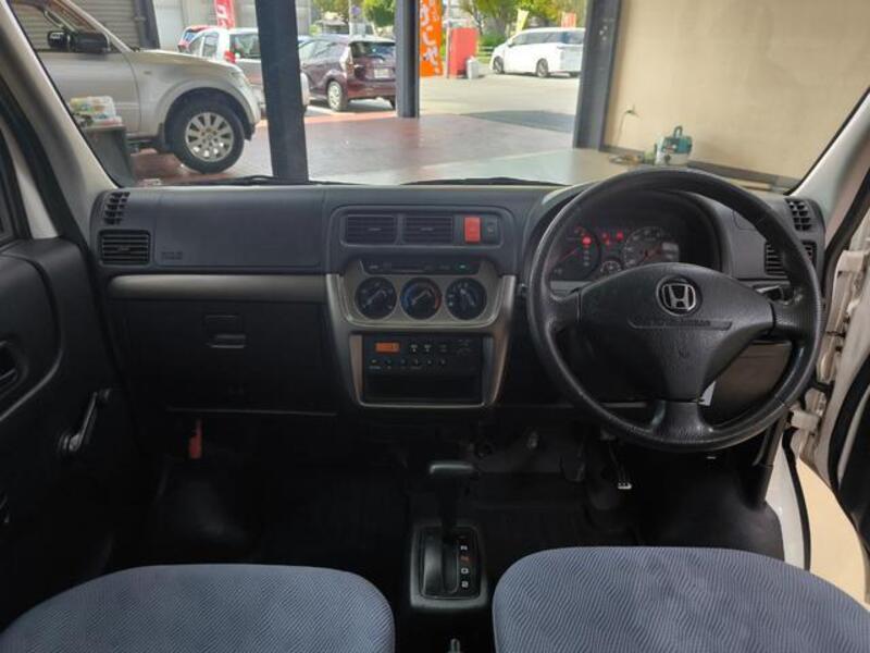 ACTY VAN