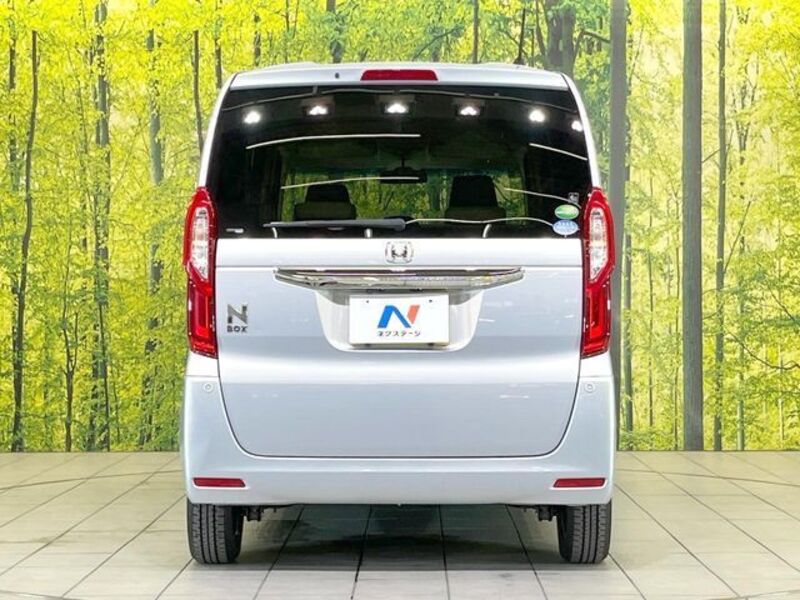 N BOX