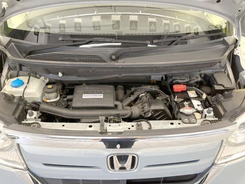 N BOX