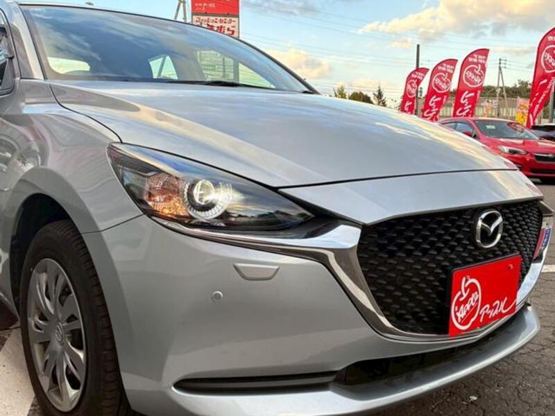 MAZDA2