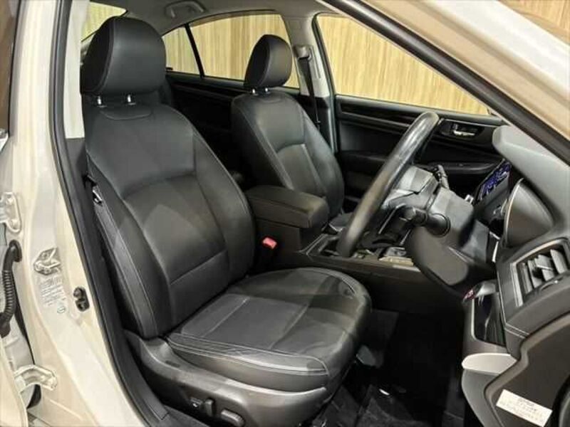 LEGACY B4