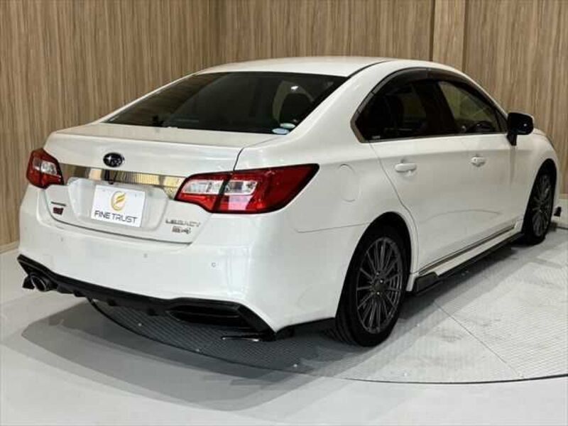LEGACY B4