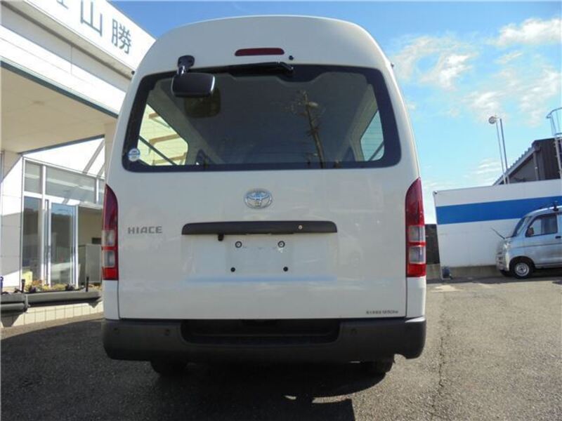 HIACE VAN