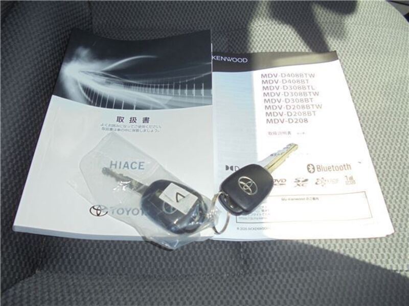 HIACE VAN