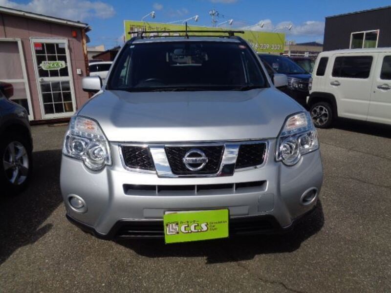 X-TRAIL