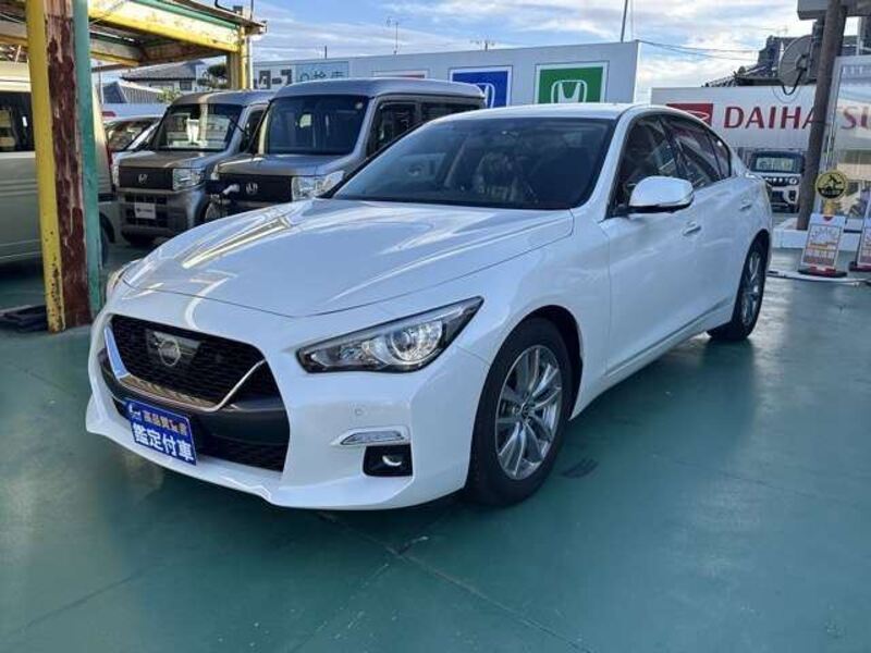 NISSAN SKYLINE