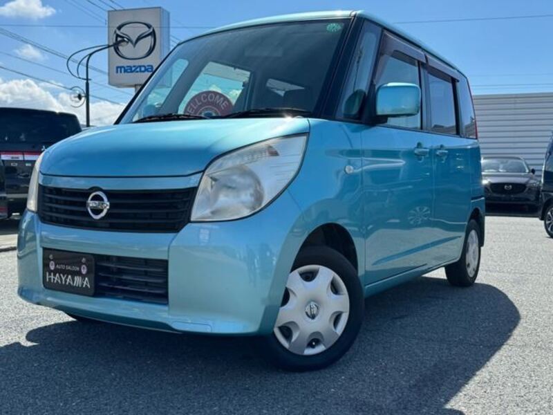 NISSAN ROOX