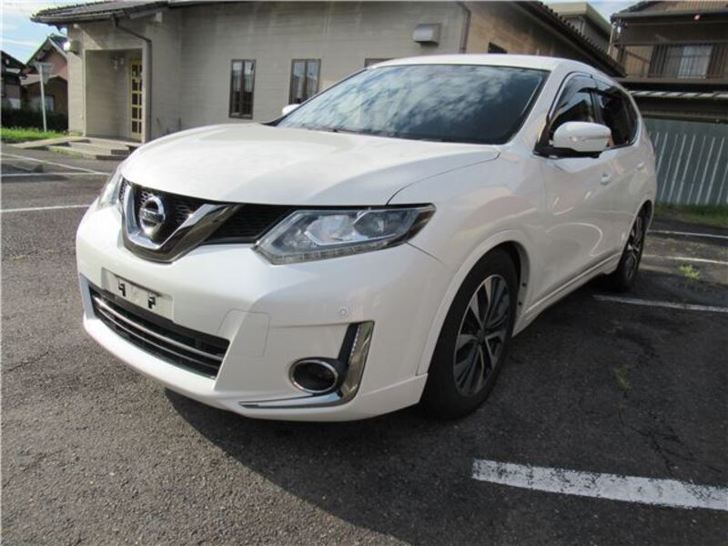 X-TRAIL