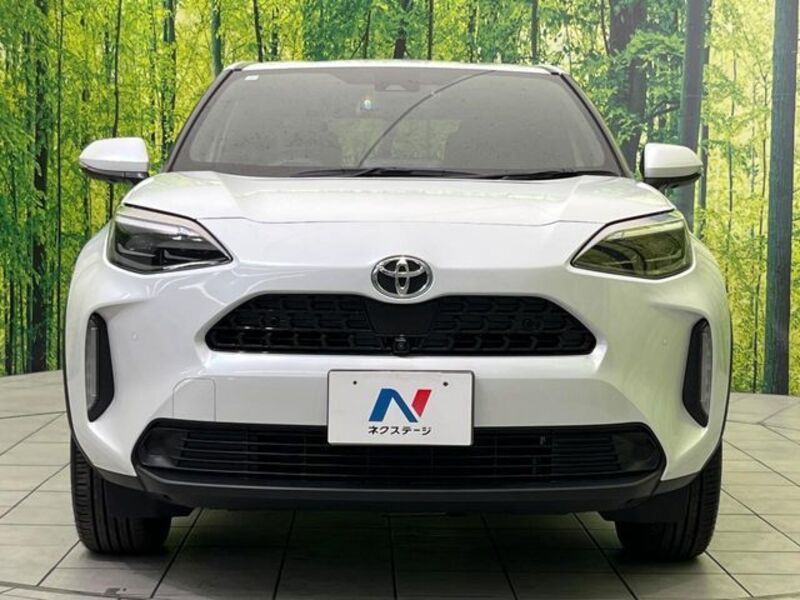 YARIS CROSS