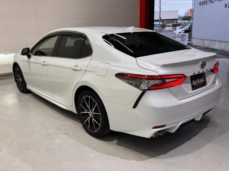 CAMRY