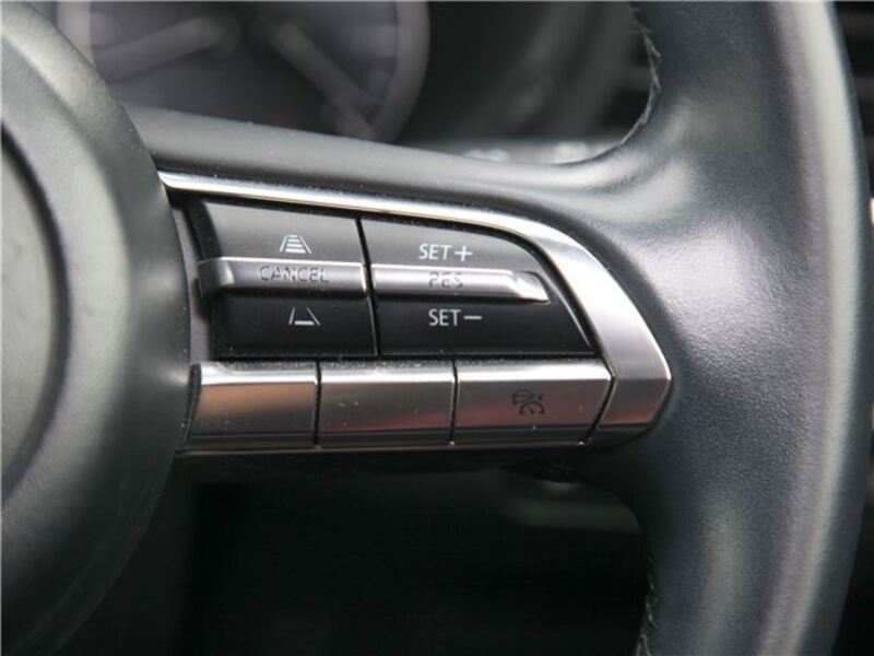 MAZDA3