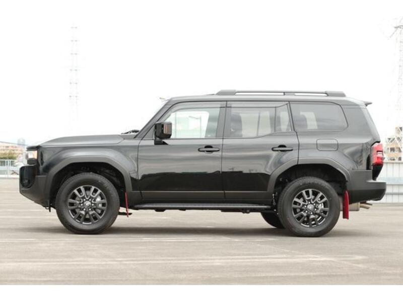 LAND CRUISER 250