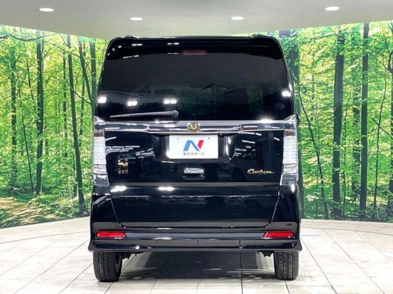 N BOX CUSTOM