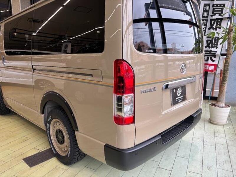 HIACE VAN