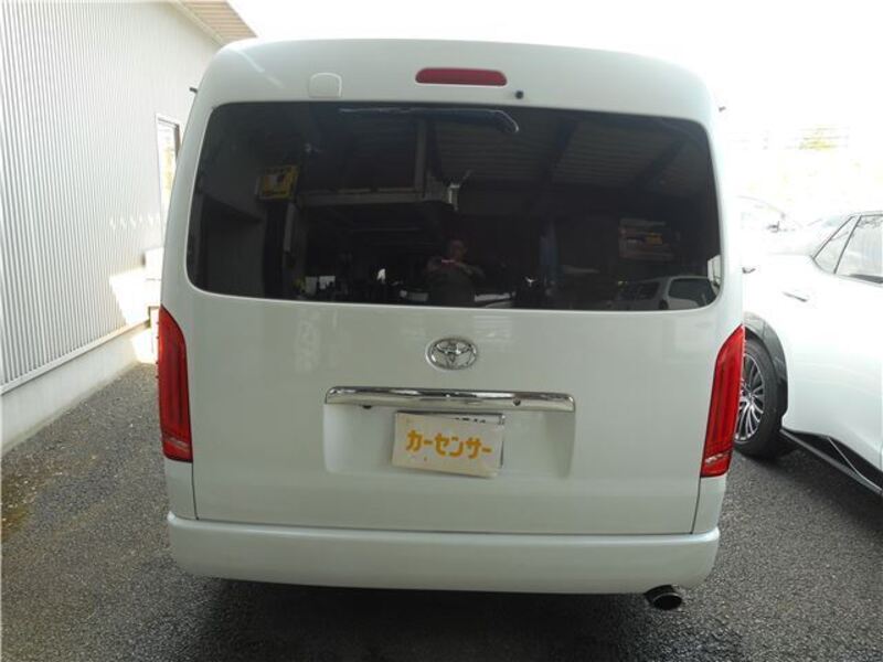 HIACE