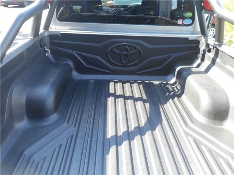 HILUX